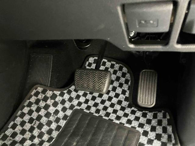 ノア ハイブリッドS-Z バックカメラ ナビ オートクルーズコントロール 衝突被害軽減システム 両側電動スライドドア オートマチックハイビーム オートライト LEDヘッドランプ スマートキー 電動格納ミラー 3列シート CVT(30枚目)