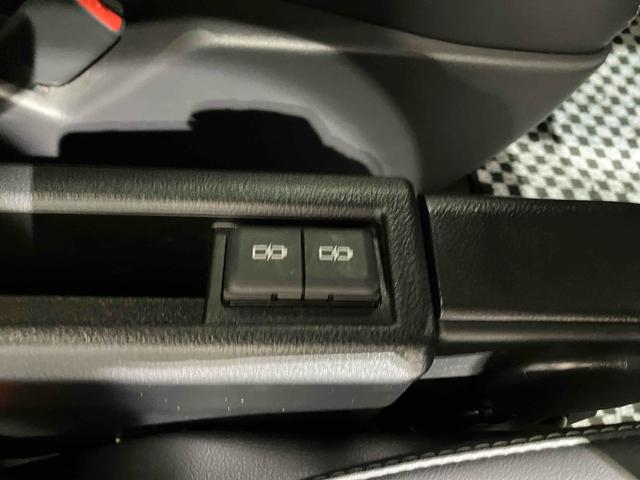 ノア ハイブリッドS-Z バックカメラ ナビ オートクルーズコントロール 衝突被害軽減システム 両側電動スライドドア オートマチックハイビーム オートライト LEDヘッドランプ スマートキー 電動格納ミラー 3列シート CVT(48枚目)