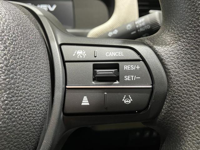 フリード ｅ：ＨＥＶエアー　届出済未使用車　クリアランスソナー　オートクルーズコントロール　レーンアシスト　衝突被害軽減システム　両側電動スライドドア　オートライト　ＬＥＤヘッドランプ　スマートキー　アイドリングストップ（30枚目）