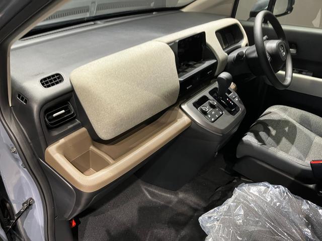 フリード ｅ：ＨＥＶエアー　届出済未使用車　クリアランスソナー　オートクルーズコントロール　レーンアシスト　衝突被害軽減システム　両側電動スライドドア　オートライト　ＬＥＤヘッドランプ　スマートキー　アイドリングストップ（37枚目）