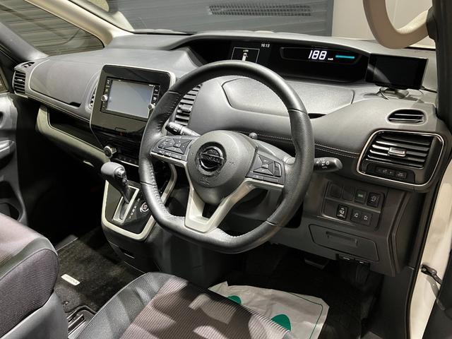 セレナ ハイウェイスター　Ｖセレクション　ＥＴＣ　バックカメラ　ＴＶ　オートクルーズコントロール　衝突被害軽減システム　両側電動スライドドア　オートライト　ＬＥＤヘッドランプ　スマートキー　アイドリングストップ（24枚目）