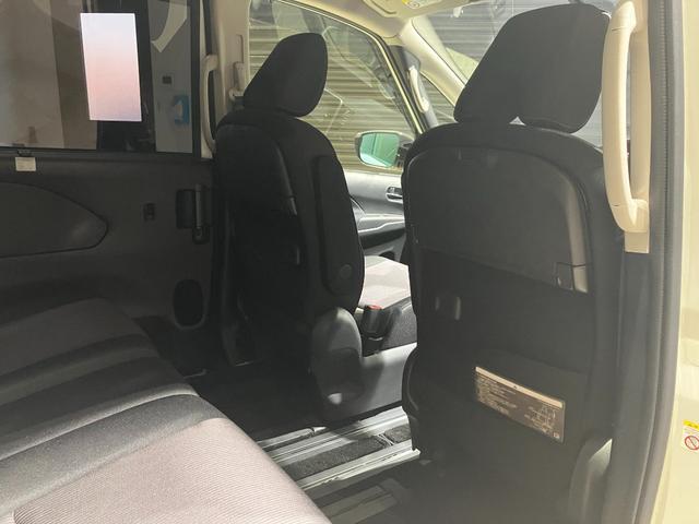 セレナ ハイウェイスター　Ｖセレクション　ＥＴＣ　バックカメラ　ＴＶ　オートクルーズコントロール　衝突被害軽減システム　両側電動スライドドア　オートライト　ＬＥＤヘッドランプ　スマートキー　アイドリングストップ（27枚目）