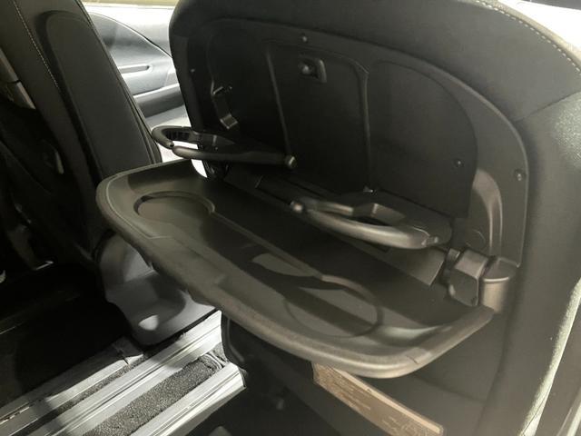 セレナ ハイウェイスター　Ｖセレクション　ＥＴＣ　バックカメラ　ＴＶ　オートクルーズコントロール　衝突被害軽減システム　両側電動スライドドア　オートライト　ＬＥＤヘッドランプ　スマートキー　アイドリングストップ（28枚目）