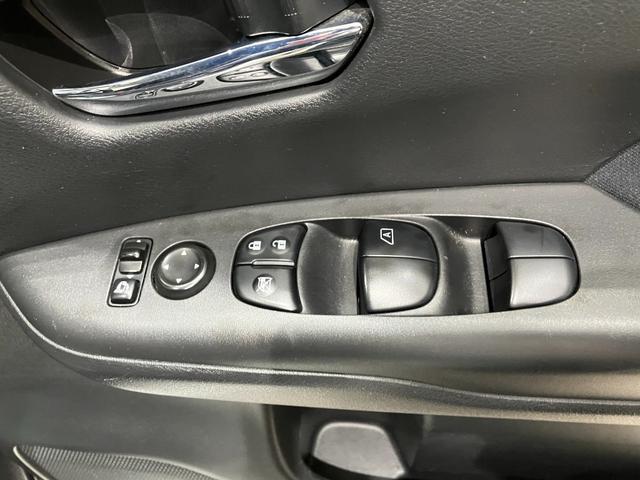 セレナ ハイウェイスター　Ｖセレクション　ＥＴＣ　バックカメラ　ＴＶ　オートクルーズコントロール　衝突被害軽減システム　両側電動スライドドア　オートライト　ＬＥＤヘッドランプ　スマートキー　アイドリングストップ（40枚目）