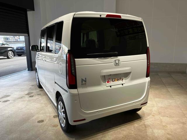 Ｎ－ＢＯＸ ベースグレード　バックカメラ　両側スライド・片側電動　オートクルーズコントロール　オートライト　スマートキー　アイドリングストップ　電動格納ミラー　シートヒーター　ベンチシート　ＣＶＴ　ＡＢＳ　ＥＳＣ（11枚目）