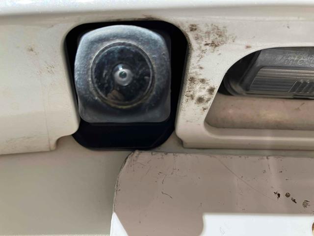 ヴィッツ Ｆ　セーフティーエディション　ナビ　ＥＴＣ　バックカメラ　衝突被害軽減システム　スマートキー　アイドリングストップ　電動格納ミラー　ＣＶＴ　盗難防止システム　衝突安全ボディ　ＡＢＳ　ＥＳＣ　エアコン（23枚目）