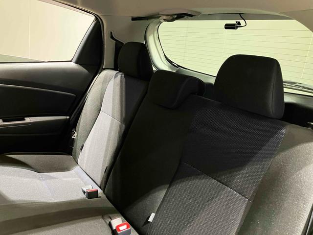 ヴィッツ Ｆ　セーフティーエディション　ナビ　ＥＴＣ　バックカメラ　衝突被害軽減システム　スマートキー　アイドリングストップ　電動格納ミラー　ＣＶＴ　盗難防止システム　衝突安全ボディ　ＡＢＳ　ＥＳＣ　エアコン（29枚目）