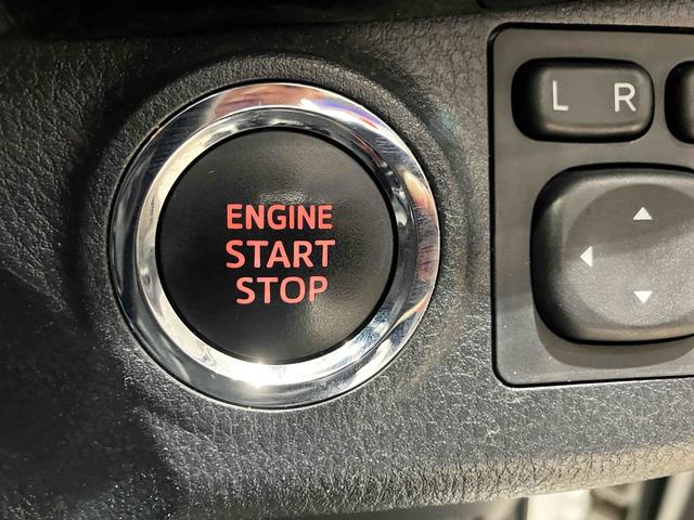 ヴィッツ Ｆ　セーフティーエディション　ナビ　ＥＴＣ　バックカメラ　衝突被害軽減システム　スマートキー　アイドリングストップ　電動格納ミラー　ＣＶＴ　盗難防止システム　衝突安全ボディ　ＡＢＳ　ＥＳＣ　エアコン（42枚目）