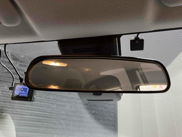 ヴィッツ Ｆ　セーフティーエディション　ナビ　ＥＴＣ　バックカメラ　衝突被害軽減システム　スマートキー　アイドリングストップ　電動格納ミラー　ＣＶＴ　盗難防止システム　衝突安全ボディ　ＡＢＳ　ＥＳＣ　エアコン（51枚目）