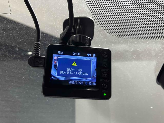 ヴィッツ Ｆ　セーフティーエディション　ナビ　ＥＴＣ　バックカメラ　衝突被害軽減システム　スマートキー　アイドリングストップ　電動格納ミラー　ＣＶＴ　盗難防止システム　衝突安全ボディ　ＡＢＳ　ＥＳＣ　エアコン（55枚目）