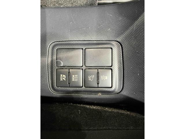 アクア Sスタイルブラック ETC バックカメラ レーンアシスト 衝突被害軽減システム オートマチックハイビーム オートライト スマートキー アイドリングストップ 電動格納ミラー CVT 衝突安全ボディ ABS ESC エアコン(10枚目)