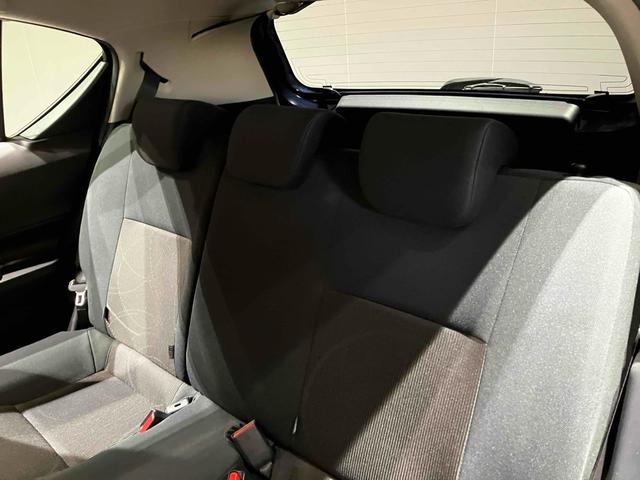 アクア Sスタイルブラック ETC バックカメラ レーンアシスト 衝突被害軽減システム オートマチックハイビーム オートライト スマートキー アイドリングストップ 電動格納ミラー CVT 衝突安全ボディ ABS ESC エアコン(33枚目)