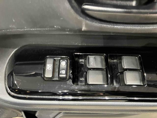 アクア Sスタイルブラック ETC バックカメラ レーンアシスト 衝突被害軽減システム オートマチックハイビーム オートライト スマートキー アイドリングストップ 電動格納ミラー CVT 衝突安全ボディ ABS ESC エアコン(40枚目)