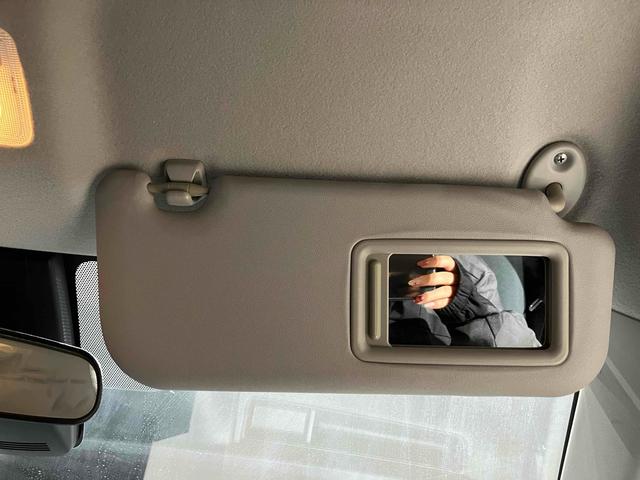 アクア Sスタイルブラック ETC バックカメラ レーンアシスト 衝突被害軽減システム オートマチックハイビーム オートライト スマートキー アイドリングストップ 電動格納ミラー CVT 衝突安全ボディ ABS ESC エアコン(50枚目)