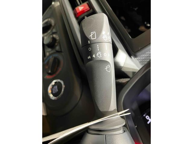 ライズ Ｘ　クリアランスソナー　衝突被害軽減システム　オートライト　ＬＥＤヘッドランプ　スマートキー　アイドリングストップ　電動格納ミラー　ＣＶＴ　盗難防止システム　衝突安全ボディ　ＡＢＳ　ＥＳＣ　エアコン（34枚目）