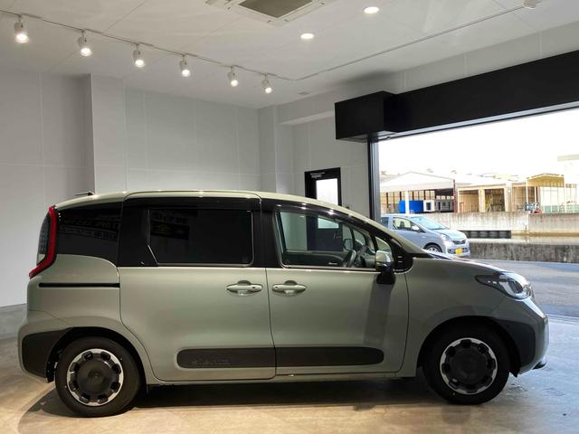 トヨタ シエンタ 11枚目