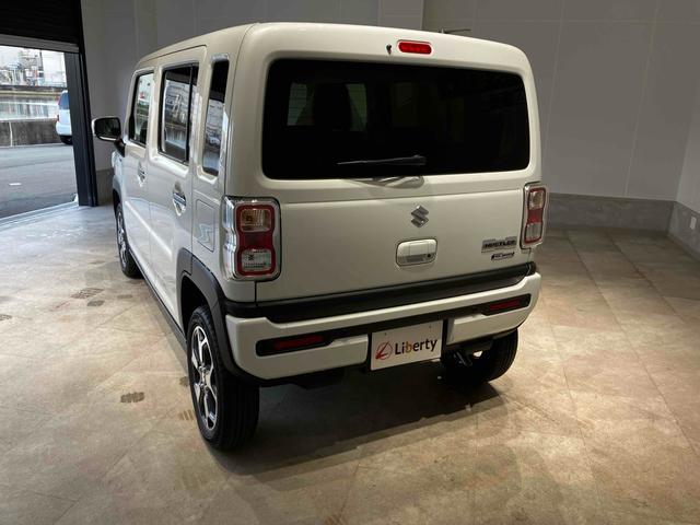 ハスラー ハイブリッドＸ　届出済未使用車　禁煙車　アルミホイール　クリアランスソナー　クルーズコントロール　レーンアシスト　衝突被害軽減システム　オートライト　スマートキー　アイドリングストップ　電動格納ミラー　シートヒーター（10枚目）