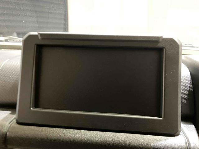 ジムニー ＸＣ　４ＷＤ　４ＷＤ　ＥＴＣ　クリアランスソナー　レーンアシスト　衝突被害軽減システム　オートライト　ヘッドライトウォッシャー　アルミホイール　スマートキー　アイドリングストップ　電動格納ミラー　シートヒーター（27枚目）