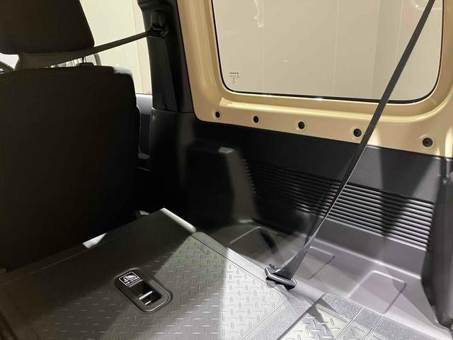 ジムニー ＸＣ　４ＷＤ　４ＷＤ　ＥＴＣ　クリアランスソナー　レーンアシスト　衝突被害軽減システム　オートライト　ヘッドライトウォッシャー　アルミホイール　スマートキー　アイドリングストップ　電動格納ミラー　シートヒーター（37枚目）