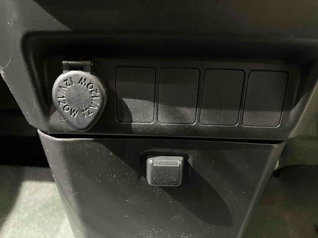 トヨタ ルーミー 31枚目