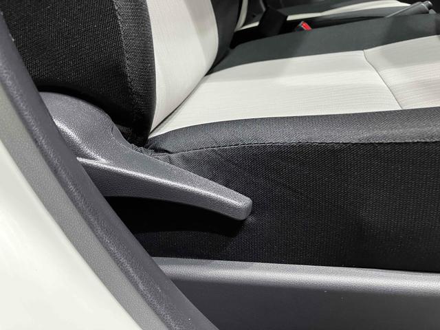 ミライース L SAIII クリアランスソナー 衝突被害軽減システム オートマチックハイビーム アイドリングストップ CVT ESC CD ミュージックプレイヤー接続可 エアコン パワーウィンドウ(41枚目)