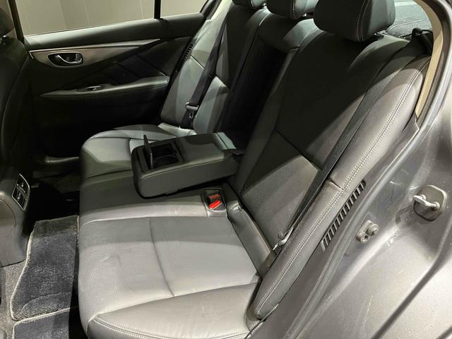 スカイライン ３５０ＧＴ　ハイブリッド　タイプＳＰ　ナビ　全周囲カメラ　ＥＴＣ　クリアランスソナー　オートクルーズコントロール　アルミホイール　オートライト　ＬＥＤヘッドランプ　ＡＴ　シートヒーター　スマートキー（33枚目）