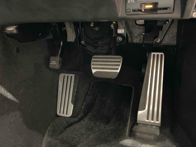 スカイライン ３５０ＧＴ　ハイブリッド　タイプＳＰ　ナビ　全周囲カメラ　ＥＴＣ　クリアランスソナー　オートクルーズコントロール　アルミホイール　オートライト　ＬＥＤヘッドランプ　ＡＴ　シートヒーター　スマートキー（40枚目）