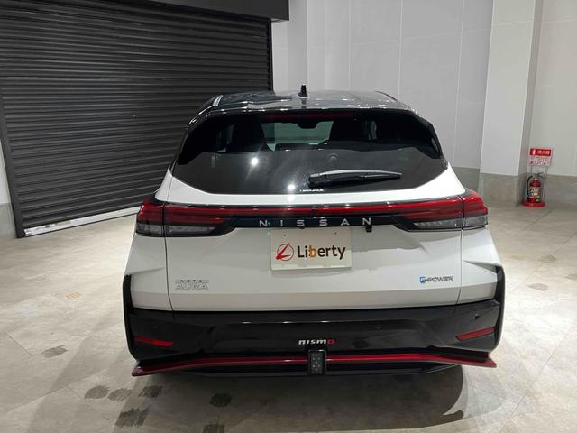 日産 オーラ 15枚目