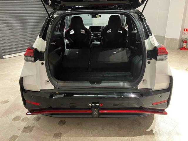 日産 オーラ 29枚目