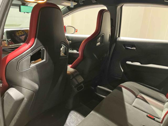 日産 オーラ 37枚目