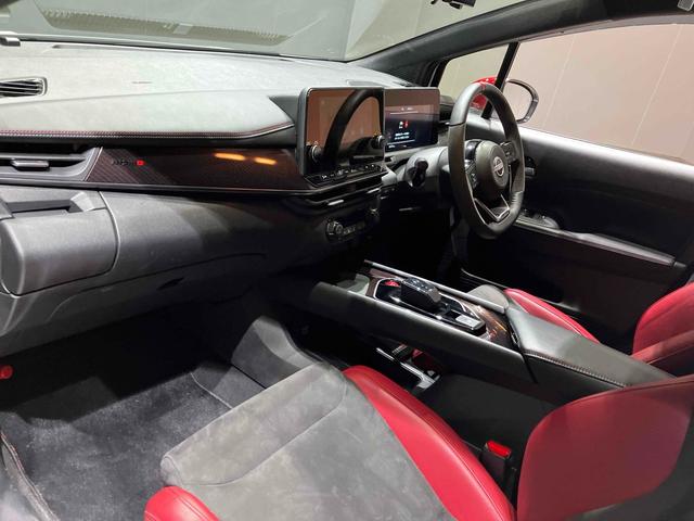 日産 オーラ 39枚目