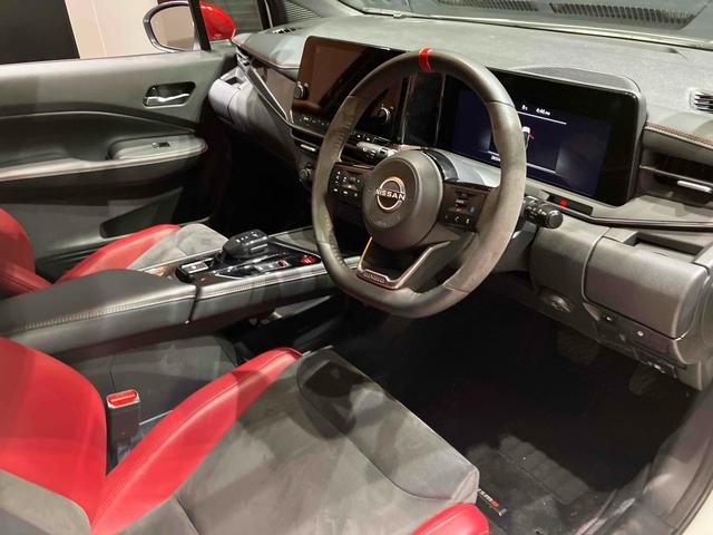 日産 オーラ 43枚目