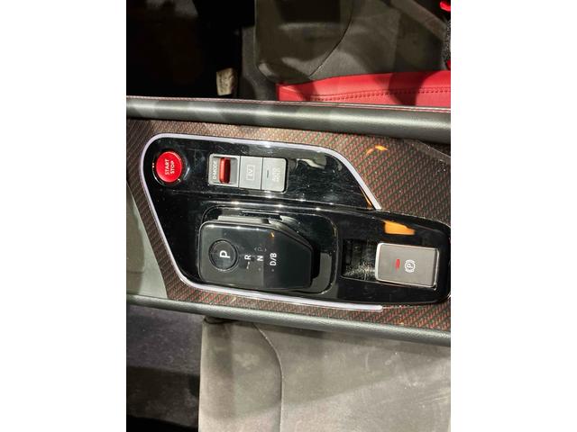 日産 オーラ 45枚目