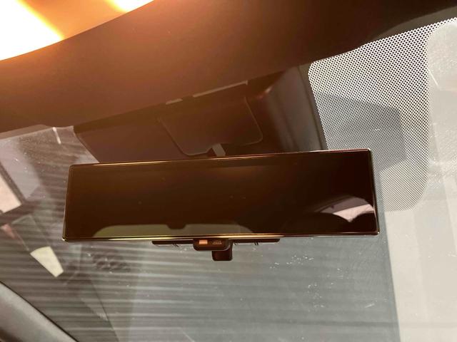 日産 オーラ 52枚目