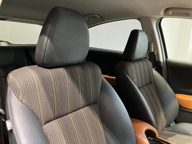 ヴェゼル ハイブリッドZ・ホンダセンシング 衝突軽減B 純正ナビ Bカメラ ビルドインETC アダプティブクルーズコントロール LEDヘッドライト フォグライト スマートキー プッシュスタート 革巻きハンドル 前席シートヒーター 電子パーキング(43枚目)