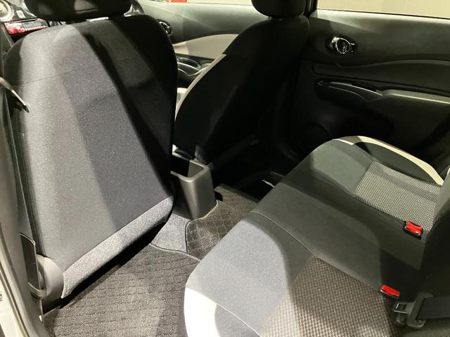 日産 ノート 28枚目