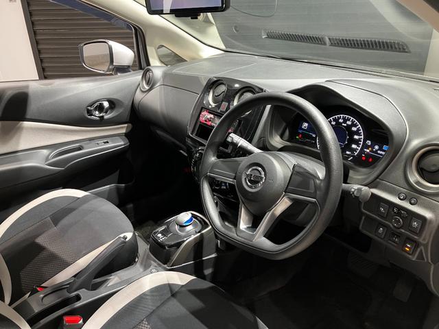 日産 ノート 48枚目