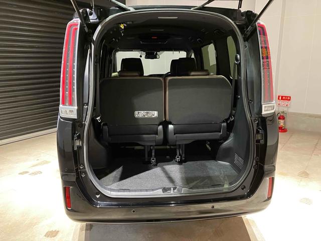 エスクァイア ハイブリッドGi ETC バックカメラ ナビ レーンアシスト 衝突被害軽減システム 両側電動スライドドア オートマチックハイビーム オートライト スマートキー 電動格納ミラー 後席モニター(23枚目)