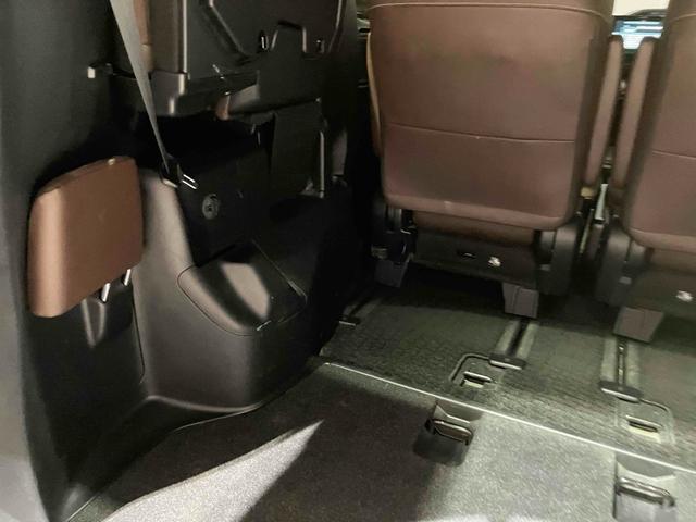 エスクァイア ハイブリッドGi ETC バックカメラ ナビ レーンアシスト 衝突被害軽減システム 両側電動スライドドア オートマチックハイビーム オートライト スマートキー 電動格納ミラー 後席モニター(29枚目)