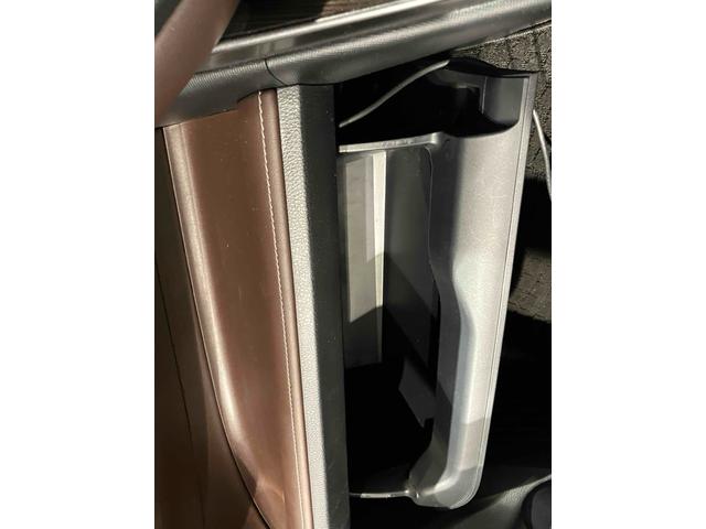 エスクァイア ハイブリッドGi ETC バックカメラ ナビ レーンアシスト 衝突被害軽減システム 両側電動スライドドア オートマチックハイビーム オートライト スマートキー 電動格納ミラー 後席モニター(49枚目)