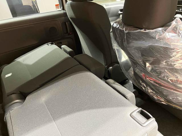 トヨタ シエンタ 30枚目