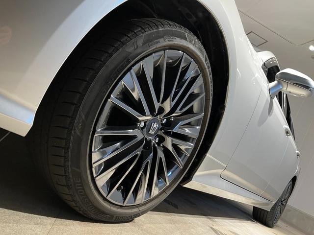 トヨタ クラウンハイブリッド 23枚目