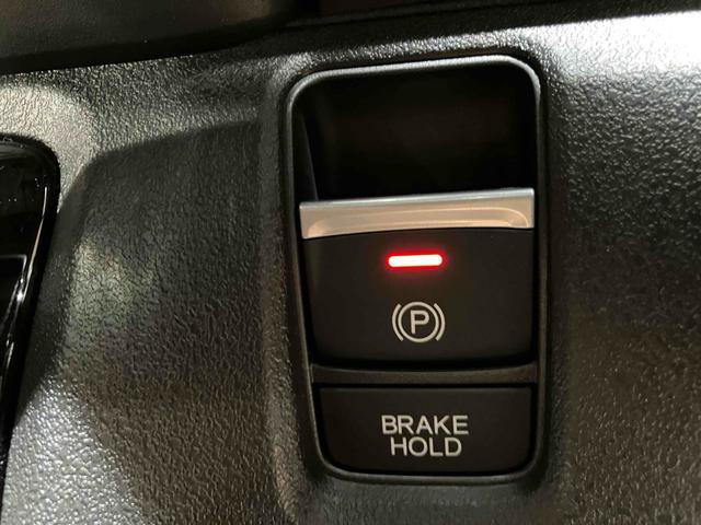 ホンダ N-BOXカスタム 30枚目