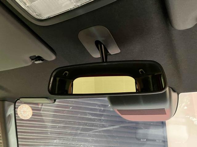 ホンダ N-BOXカスタム 50枚目