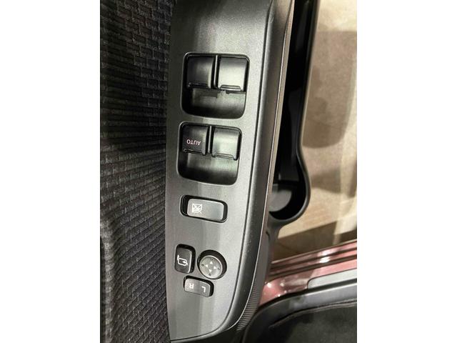 スズキ ソリオ 27枚目