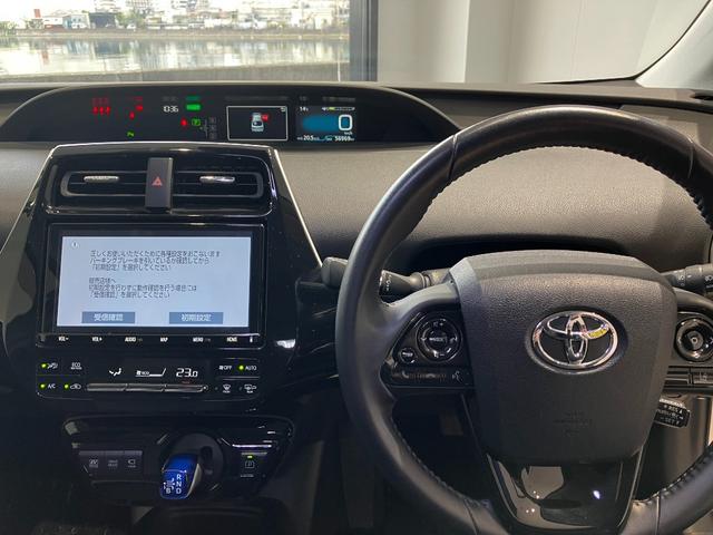 トヨタ プリウス 5枚目