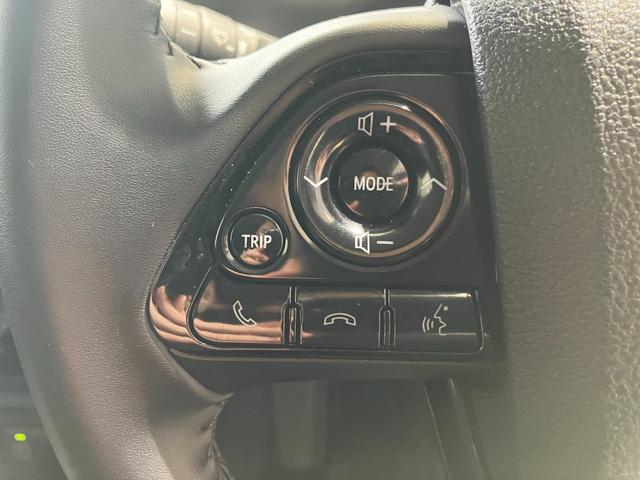 トヨタ プリウス 11枚目