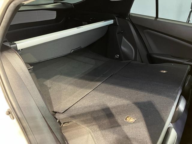 トヨタ プリウス 44枚目