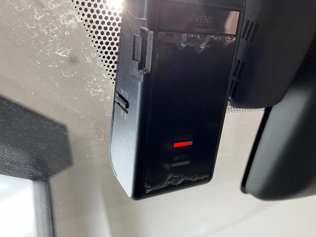 トヨタ プリウス 7枚目