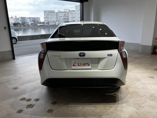 トヨタ プリウス 20枚目